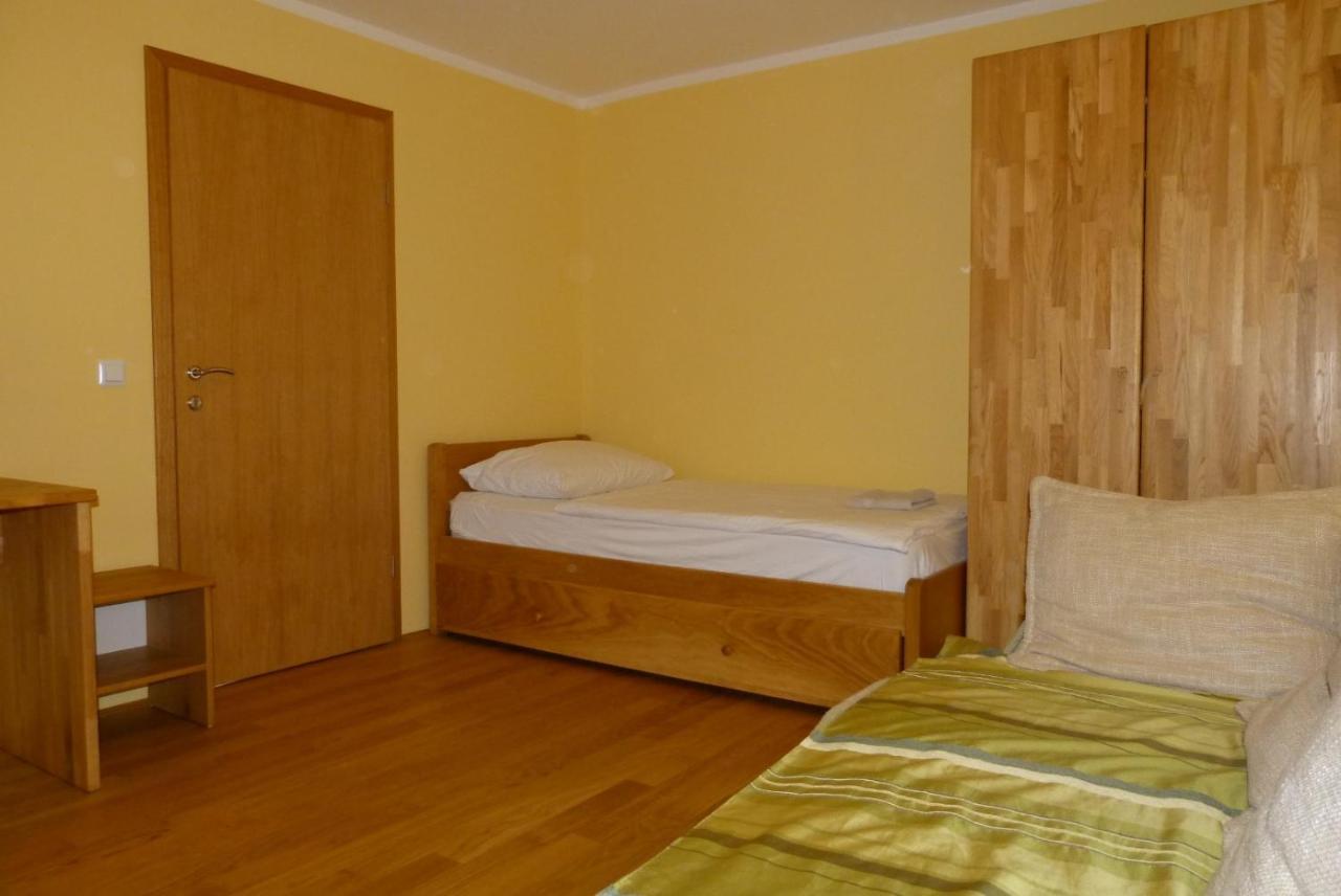 Guest House Eco Vila Mila روغاسكا سْلاتِنا المظهر الخارجي الصورة